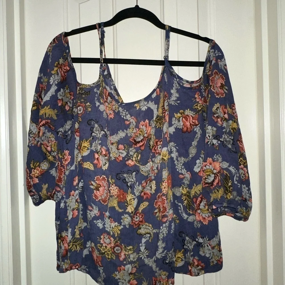 BISHOP + YOUNG BLUE ROMANTIC FLORAL BOHO COLD SHOULDER BLOUSE WOMEN'S SZ L - Picture 4 of 10